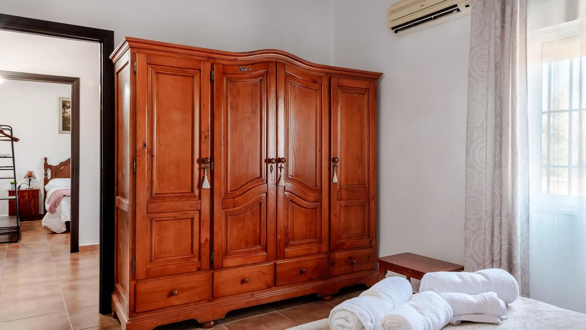 Prázdninový dům Casa Rural Con Piscina, Barbacoa, Aire Acondicionado, Wifi De Alta Velocidad, Cocina Exterior Y Parking Córdoba