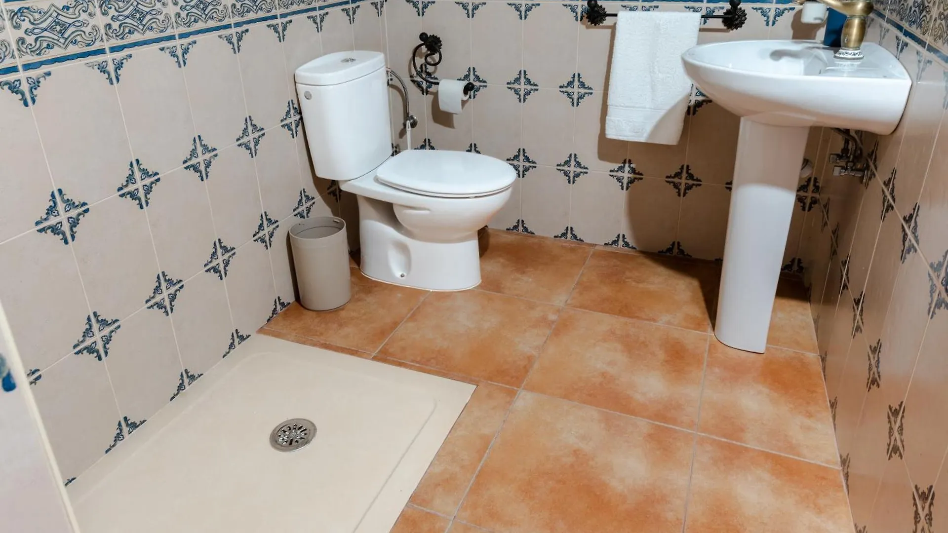 Casa Rural Con Piscina, Barbacoa, Aire Acondicionado, Wifi De Alta Velocidad, Cocina Exterior Y Parking Cordoba