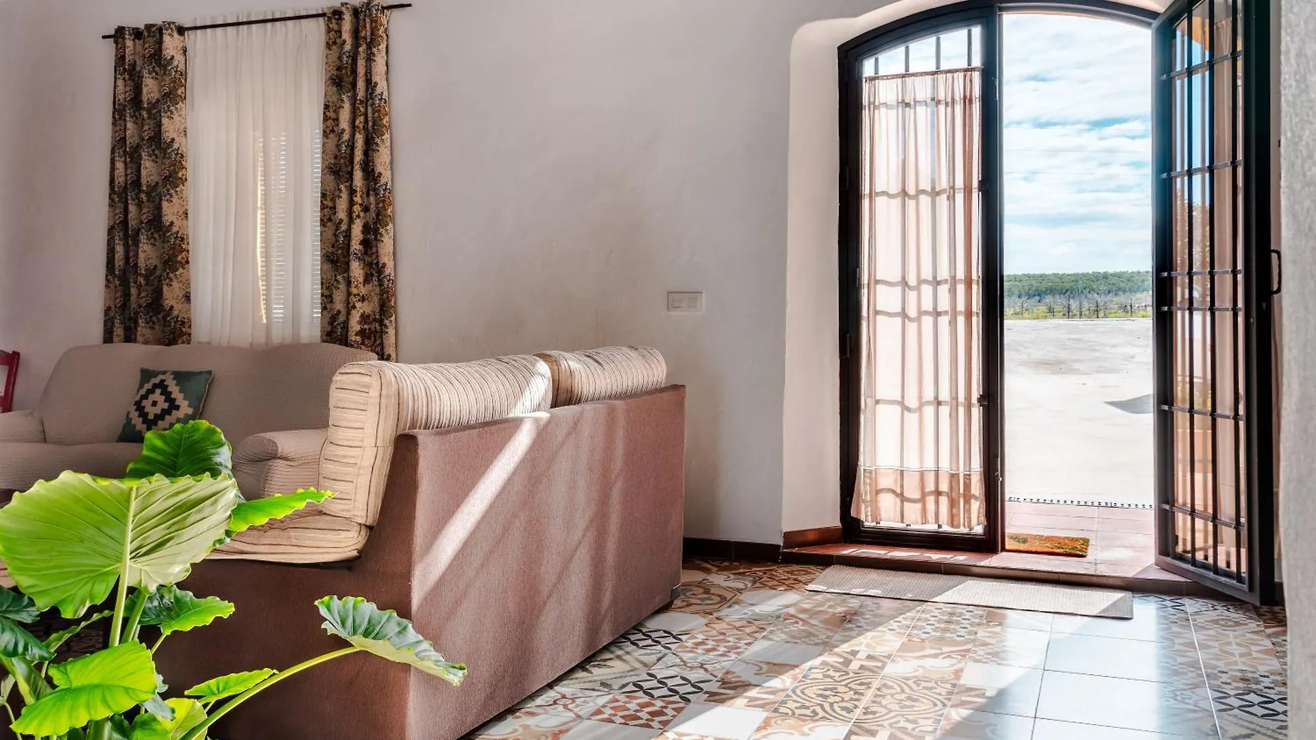 Casa Rural Con Piscina, Barbacoa, Aire Acondicionado, Wifi De Alta Velocidad, Cocina Exterior Y Parking Cordoba 0*,